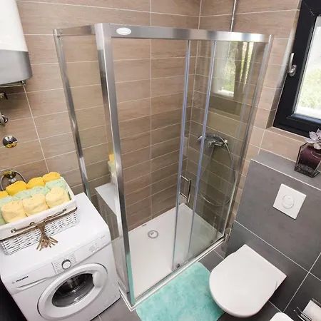 Lenora Appartement
